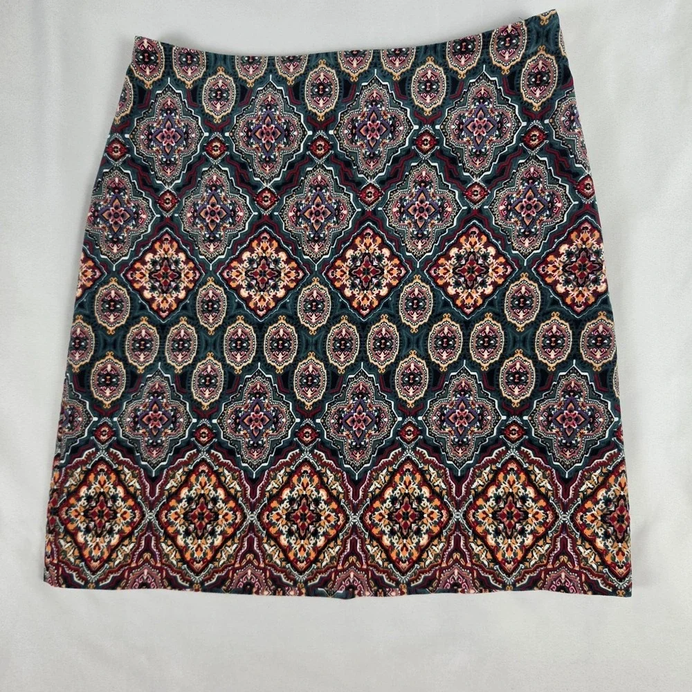 Loft Size 2 Multicolor Corduroy Mini Skirt Geometric Pattern - Picture 1 of 5